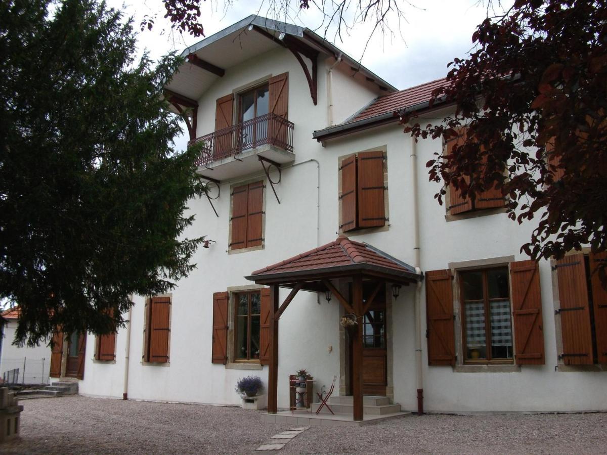 Villa Sainte Barbe Mirecourt Eksteriør billede
